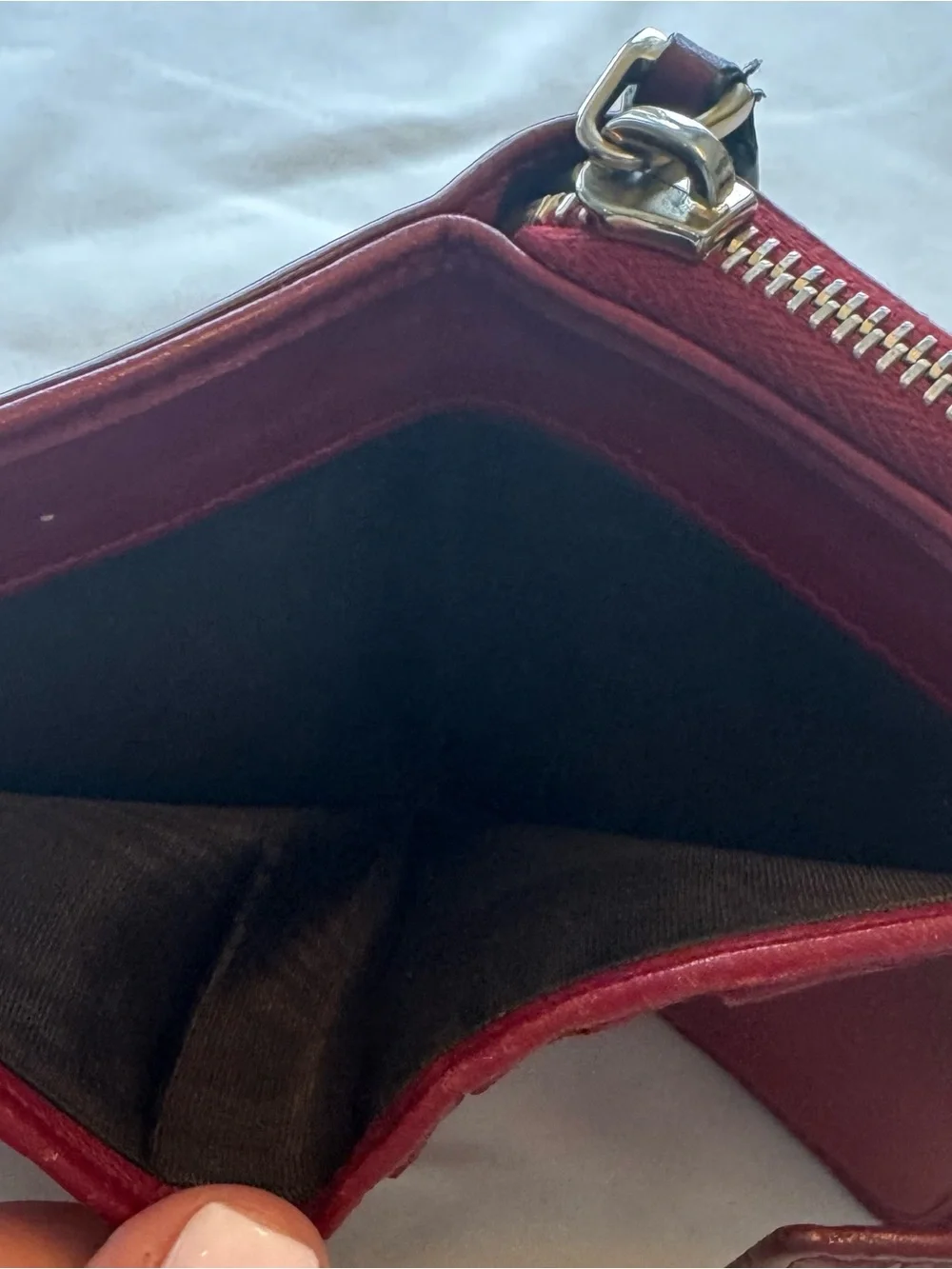 Gucci Red Guccissima Leather Compact Zip and bifold Wallet Made In Italy - Picture 4 of 6